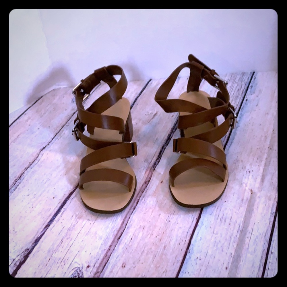 Forever 21 strappy sandals - Picture 1 of 7